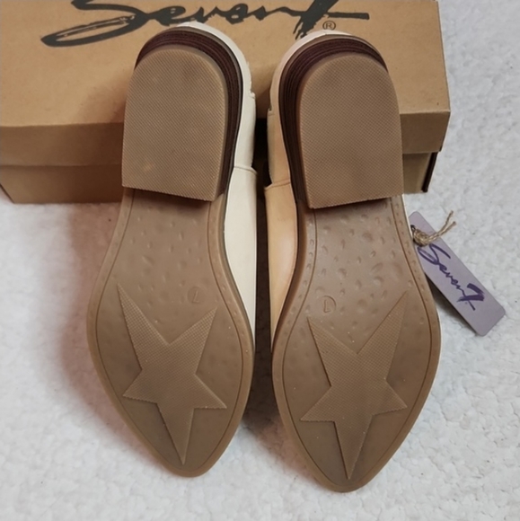 Seven7 Austin Ankle Bootie Faux Suede Leather - Picture 6 of 13